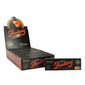 Smoking Deluxe Rolling Papers Medium